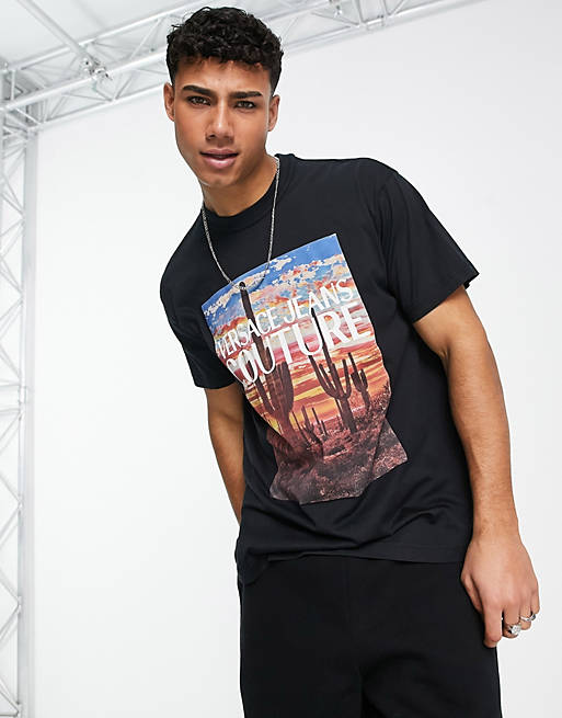 chain hand over Headquarters Versace Jeans Couture vintage wash photoprint t-shirt in black | ASOS