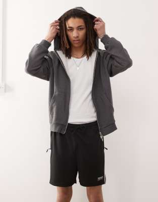 VERTERE BERLIN LOGO CONTRAST PANEL DETAIL SPORTS SHORTS 