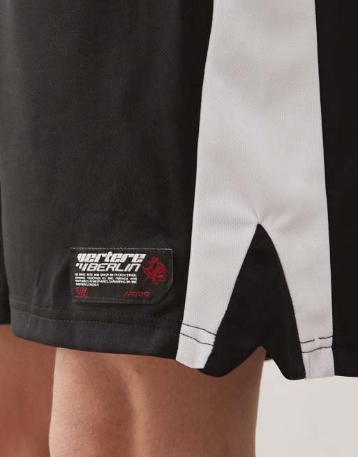 Vertere Berlin logo contrast panel detail sports shorts in black, 3 of 5