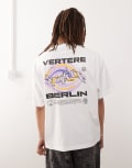 [Vertere Berlin] Vertere Berlin logo swirl back print oversized t-shirt in white S WHITE