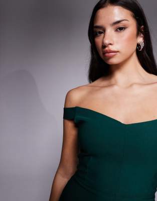 Vesper Bengaline Off Shoulder Split Front Midi Dress In Green