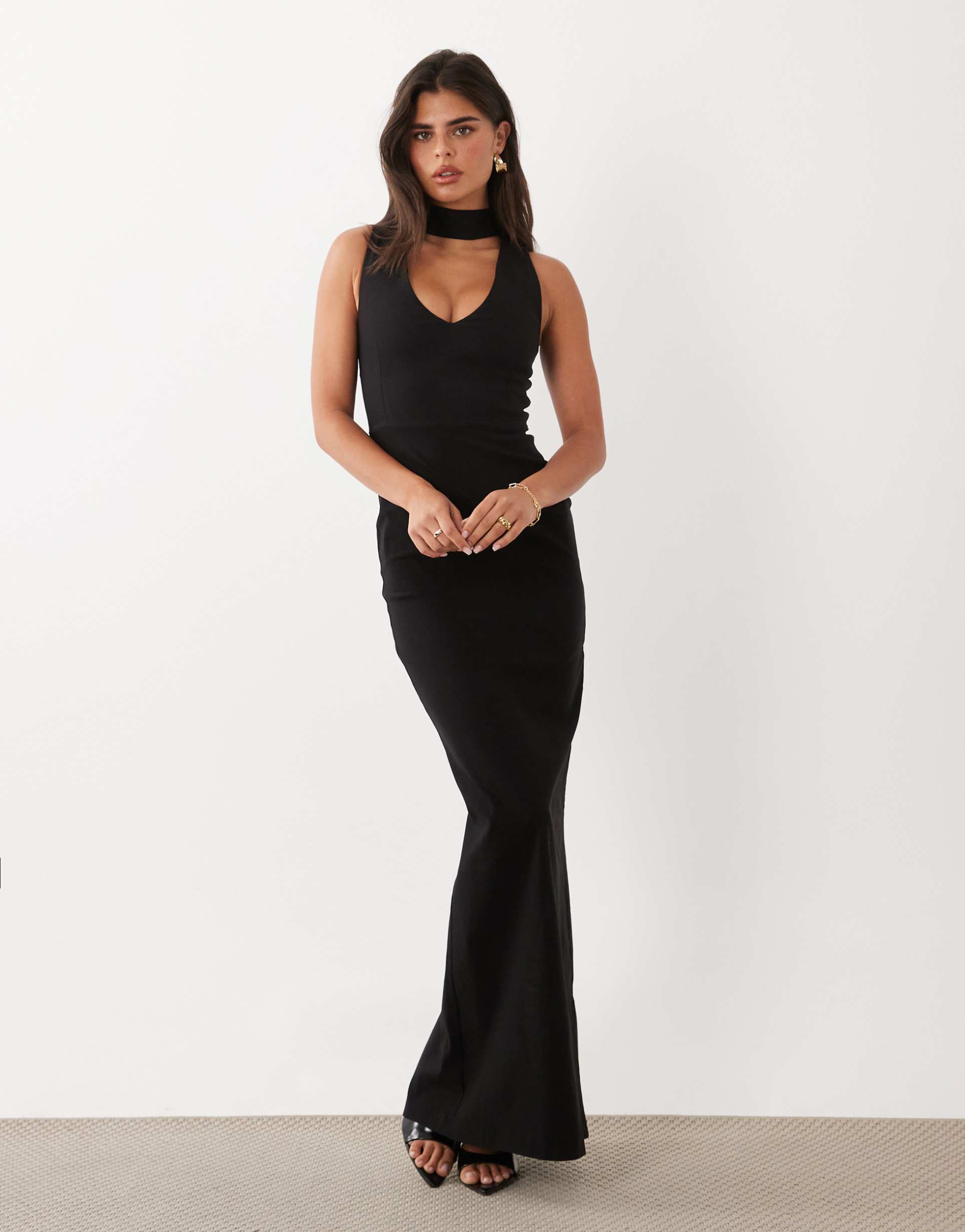 vesper bengaline scoop maxi dress with high neck detail in black