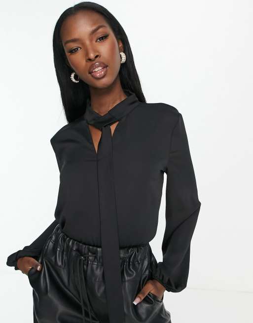 Vesper - Blusa con scollo con fiocco nera