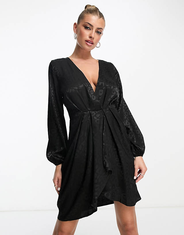 Vesper - satin mini long sleeve dress in black