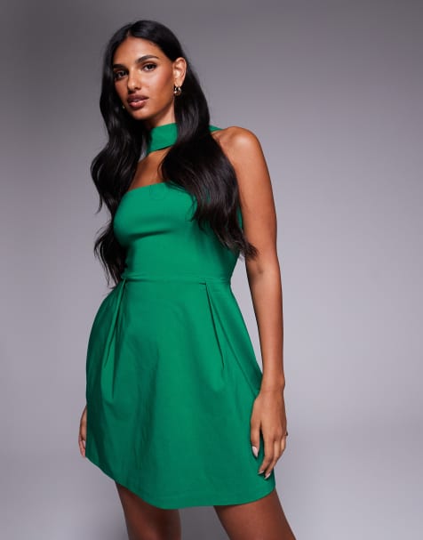 Vesper bengaline bandeau choker detail pleat front mini dress in emerald