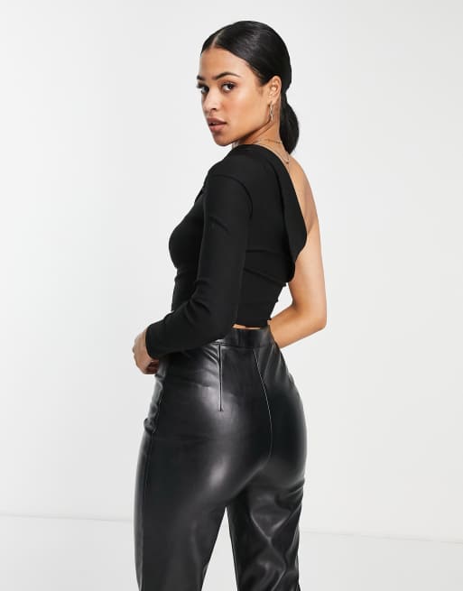 Vesper Tall – Svart enaxlad crop top med utskurna detaljer, del av set, 2 av 4