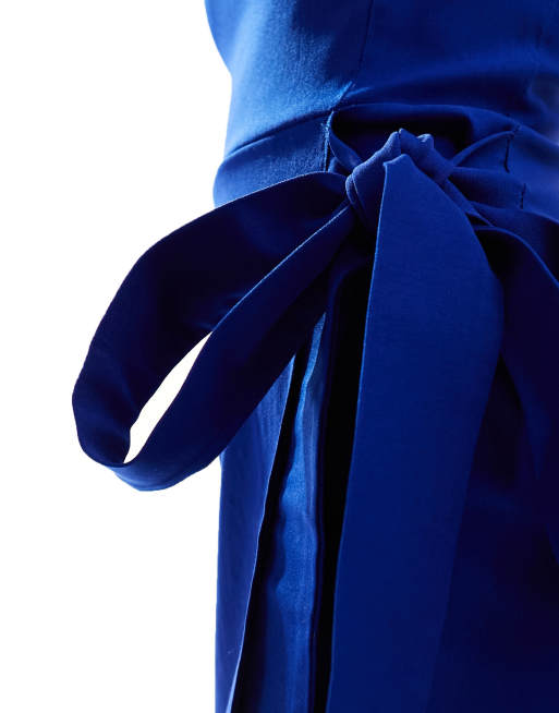 Vesper - Vestito midi a fascia con allacciatura laterale e gonna a tulipano color cobalto, 3 di 4
