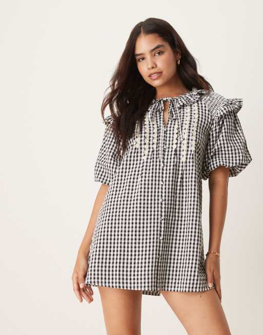 Vestido a cuadros vichy negros de corte amplio extragrande de Neon Rose, 2 de 4