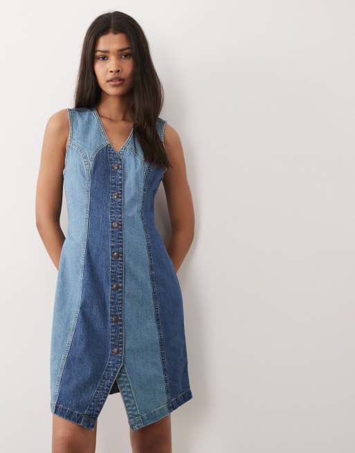 Vestido azul sin mangas con lavado medio y oscuro de Wrangler, 2 de 4