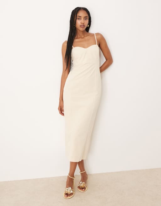 Vestido beis Nacar de Scalpers
