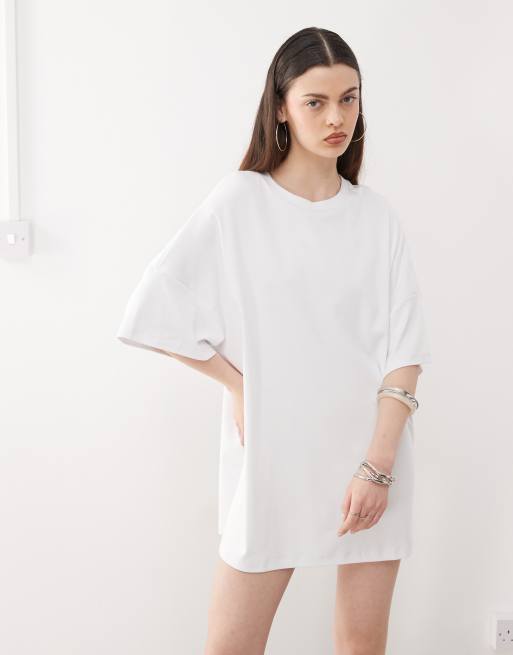 Vestido blanco estilo camiseta de corte cuadrado de Noisy May, 3 de 4