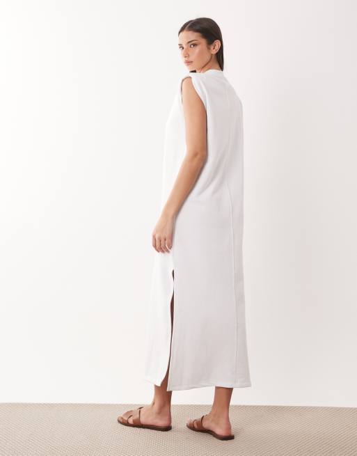 Vestido blanco estilo camiseta sin mangas con hombreras de ASOS DESIGN, 4 de 4