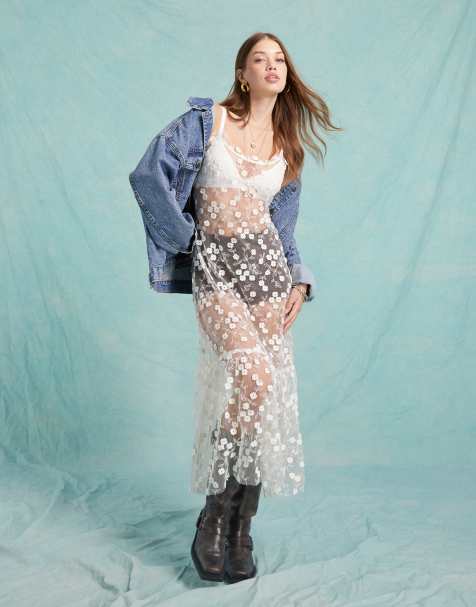 Vestido blanco marfil con estampado floral tridimensional de Miss Selfridge - view 1