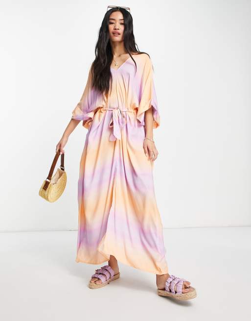 Vestido caftán multicolor con diseño sombreado y lazada en la cintura de Monki 