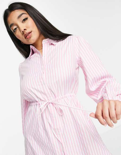 Vestido camisero corto a cuadros vichy rosas de Influence ASOS