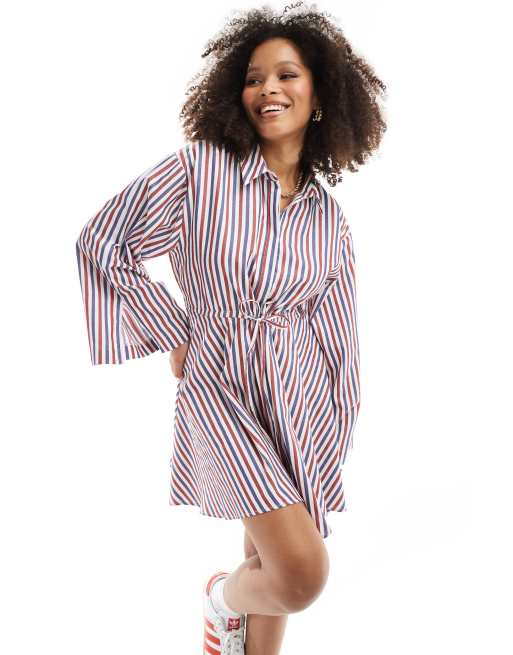 Vestido camisero corto a rayas multicolores con cinturón de cordón ajustable de ASOS DESIGN
