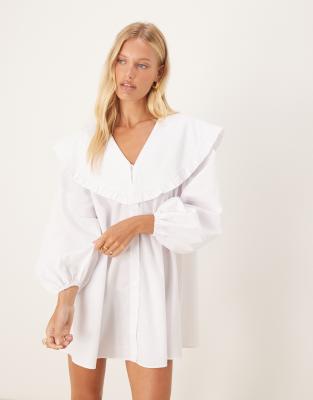 Vestido camisero corto blanco con cuello de solapas extragrandes de ASOS DESIGN - view 1