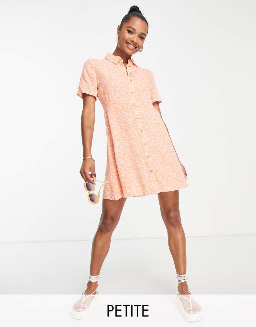 Vestido camisero corto naranja con estampado de florecitas de estilo años 70 exclusivo de Pieces Petite