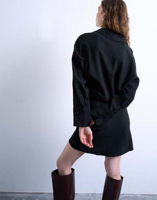 Vestido camisero corto negro con cintura ceñida de cupro de Topshop, 4 de 4