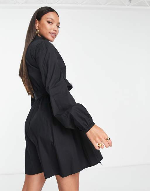 Vestido camisero corto negro con cinturón de River Island Tall, 2 de 4