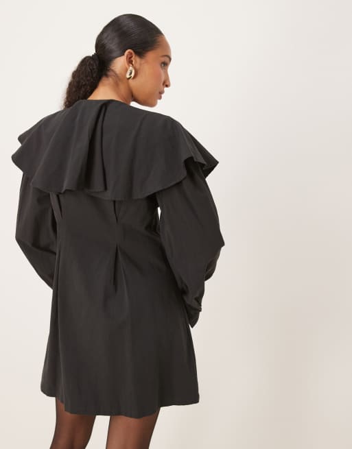 Vestido camisero corto negro con detalle estilo capa de Ghospell , 2 de 4