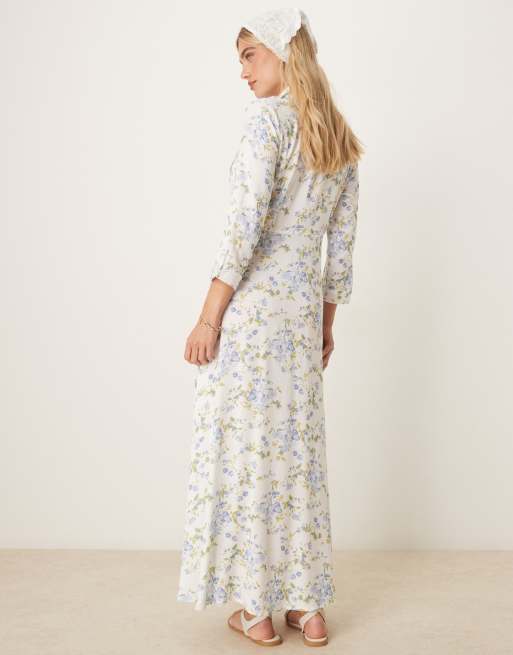 Vestido camisero largo blanco con estampado floral azul de YAS, 4 de 4
