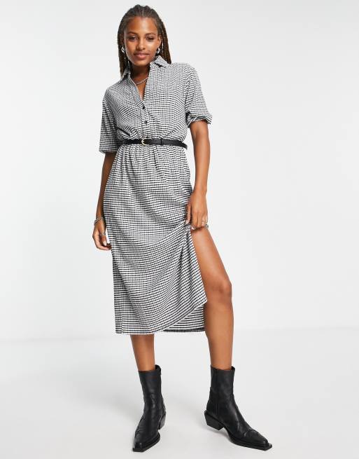 Vestido camisero midi de manga corta a cuadros monocromáticos con cinturón de ASOS DESIGN