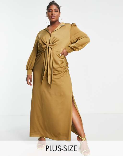 Vestido camisero midi verde oliva fruncido y anudado en la parte delantera de Forever New Curve