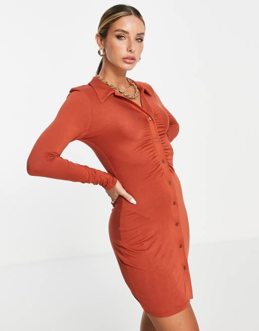Vestido camisero rojo con la parte delantera fruncida de River Island