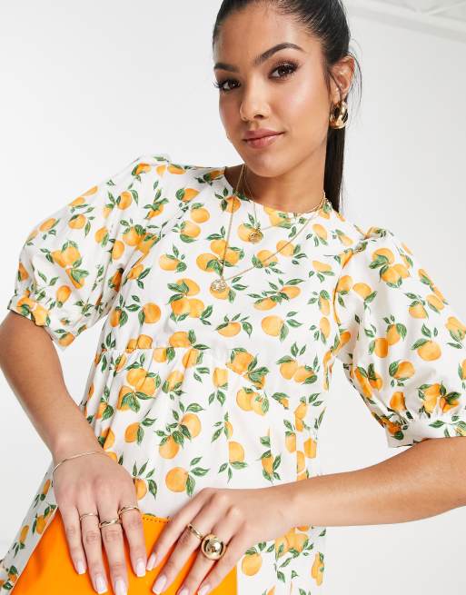 Vestido color crema con estampado de naranjas Rochelle de Nobody's Child Maternity, 3 de 4