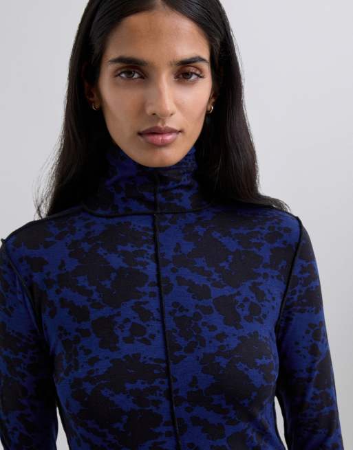 Vestido con estampado animal y detalles remallados de Scalpers, 4 de 4