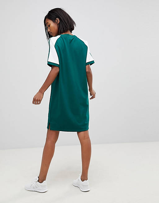 costo Impresión Armada Vestido con mangas raglán y estampado de tres rayas en verde adicolor de  adidas Originals | ASOS