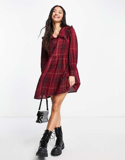 Vestido corto a cuadros rojos con solapas extragrandes de New Look