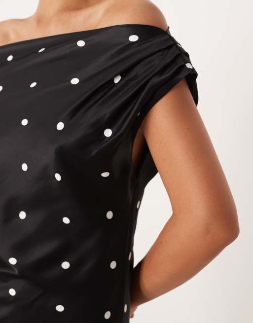 Vestido corto asimétrico y drapeado con estampado de lunares de satén de ASOS DESIGN, 3 de 4