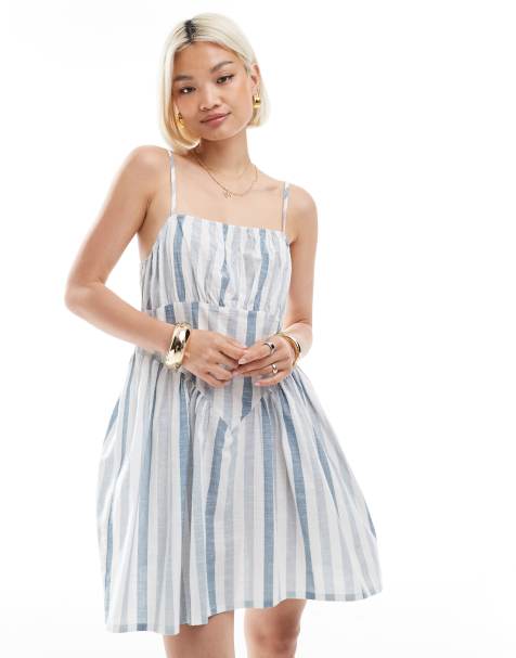 Vestido corto azul a rayas llamativas de Wednesday's Girl - view 1