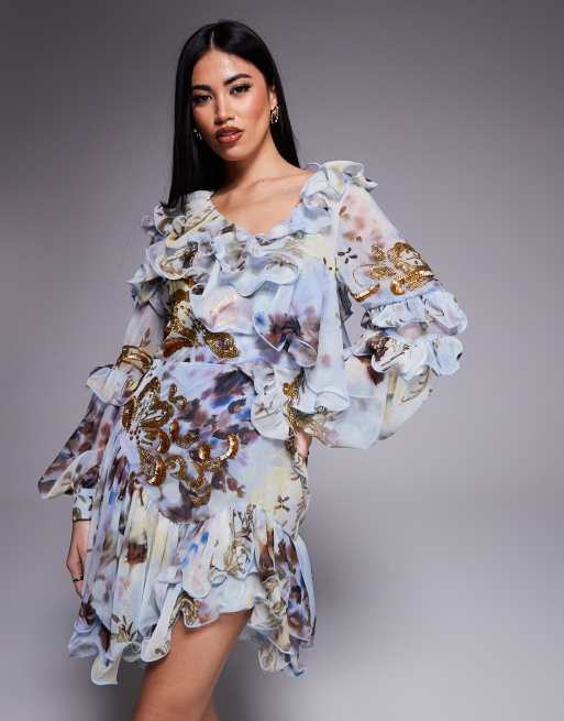 Vestido corto azul asimétrico con estampado floral de estilo wéstern y abalorios de chifón y organza de ASOS LUXE