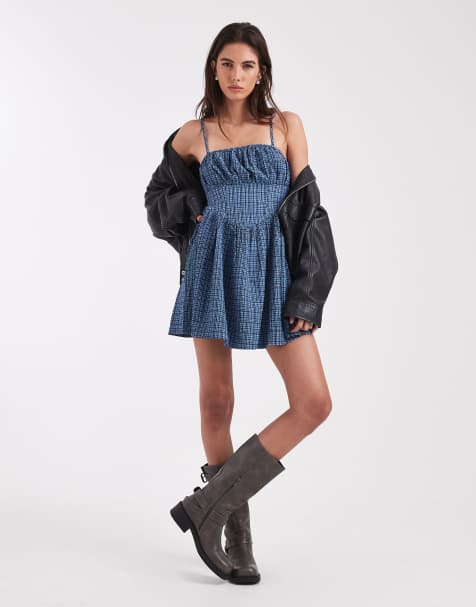 Vestido corto azul de estilo mesonera con lazada delantera de Wednesday's Girl - view 1