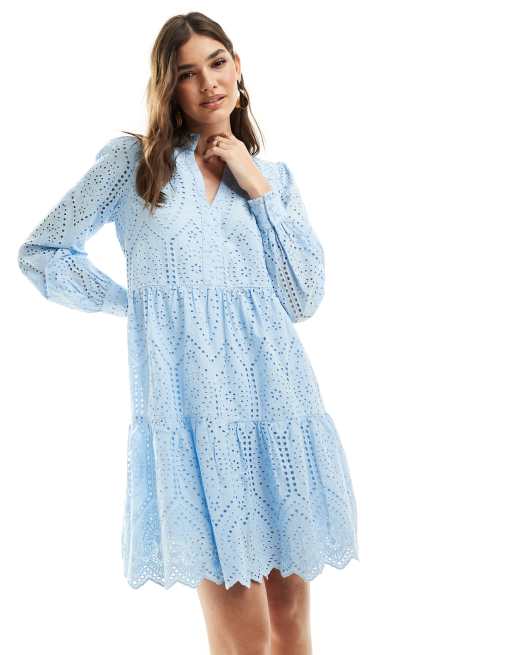 Vestido corto azul pastel de corte amplio con diseño bordado de YAS, 2 de 4
