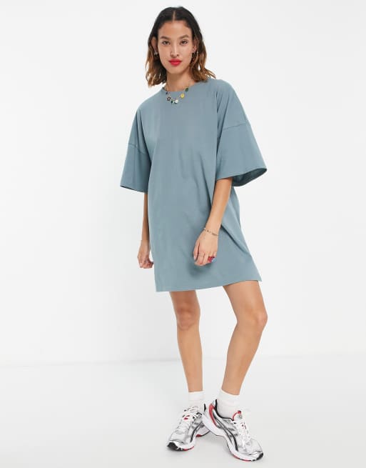 Vestido corto azul polvoriento estilo camiseta de Noisy May, 4 de 4