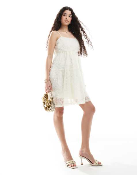 Vestido corto blanco con aplicación de flores tridimensionales de Pieces - view 1