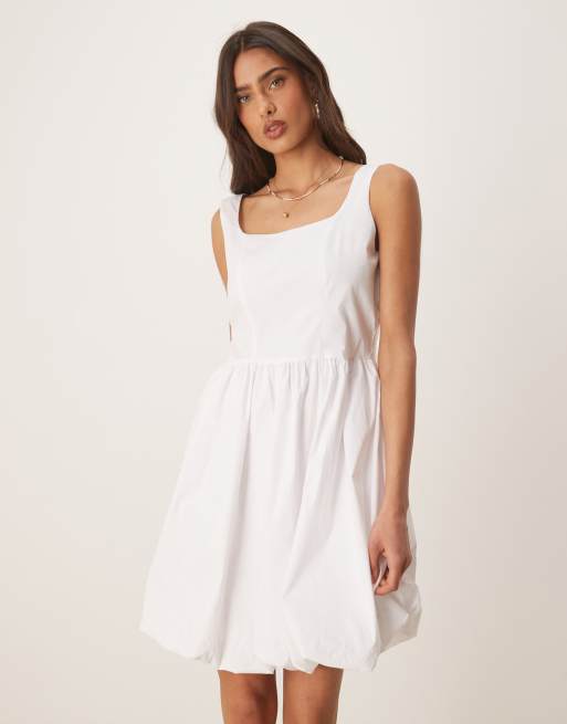 Vestido corto blanco con bajo abullonado de JDY, 4 de 4