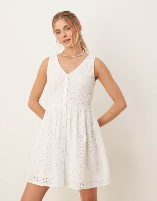 Vestido corto blanco con diseño bordado de Brave Soul, 3 de 4