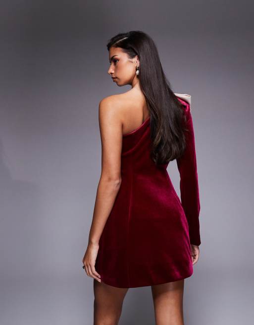Vestido corto burdeos asimétrico con detalle de lazo de terciopelo de ASOS LUXE, 2 de 4