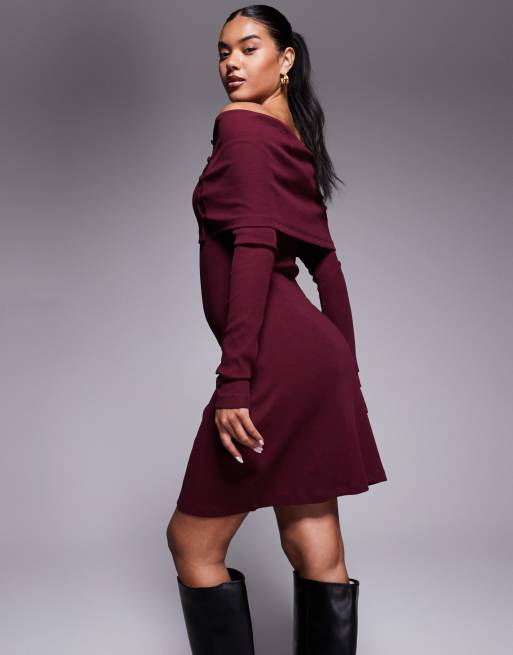 Vestido corto burdeos con escote Bardot y detalle de botones de canalé de ASOS DESIGN, 4 de 4