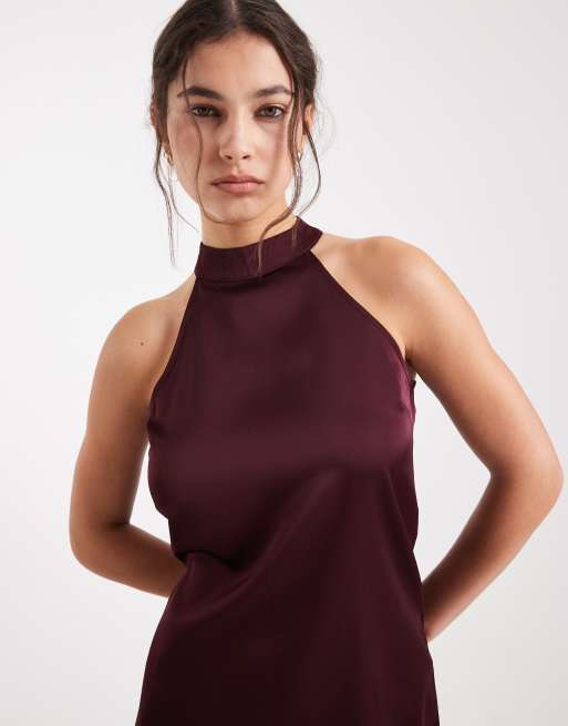 Vestido corto burdeos de cuello alto con corte estilo nadadora de satén de Vero Moda, 3 de 4