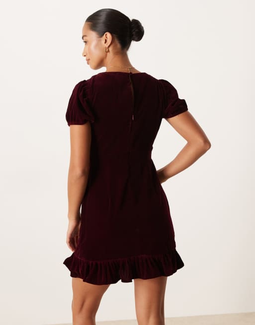 Vestido corto burdeos de terciopelo Cosmo de Nobody's Child Petite, 3 de 4