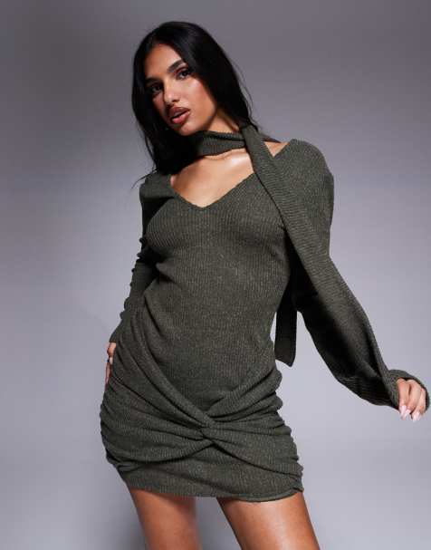 Vestido corto caqui con escote de pico pronunciado, lazada al cuello y detalle retorcido en la parte delantera de canalé de ASOS DESIGN - view 1