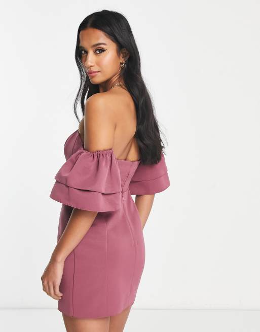 Vestido corto color baya con escote Bardot abertura en la cintura y detalle de mangas de ASOS DESIGN Petite