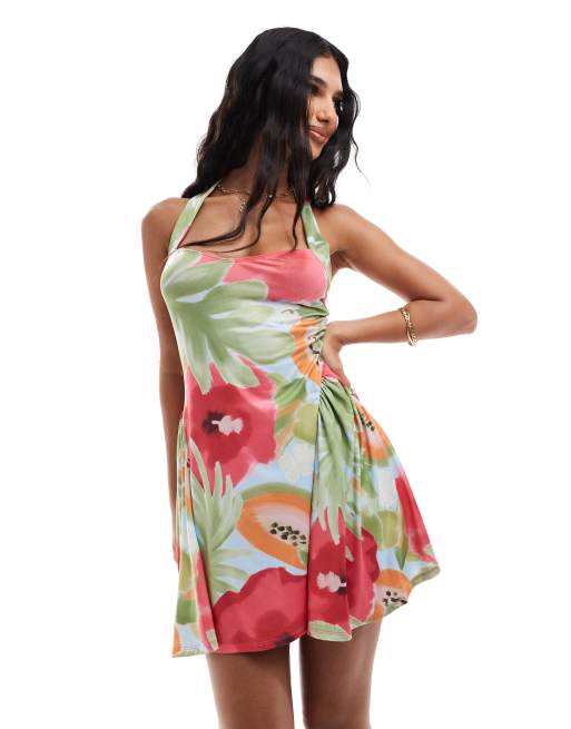 Vestido corto con estampado floral, falda de corte amplio, escote corazón y cuello halter de ASOS DESIGN