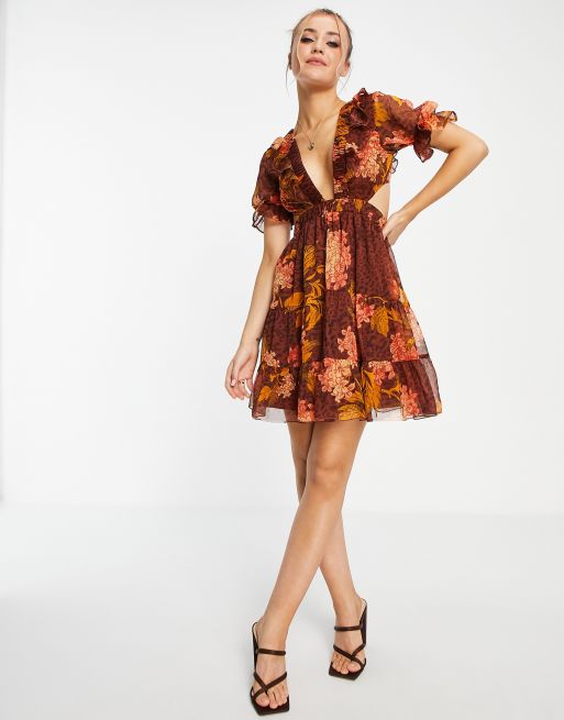 Vestido corto con estampado mixto floral y animal y detalle de cordones en la espalda de ASOS DESIGN